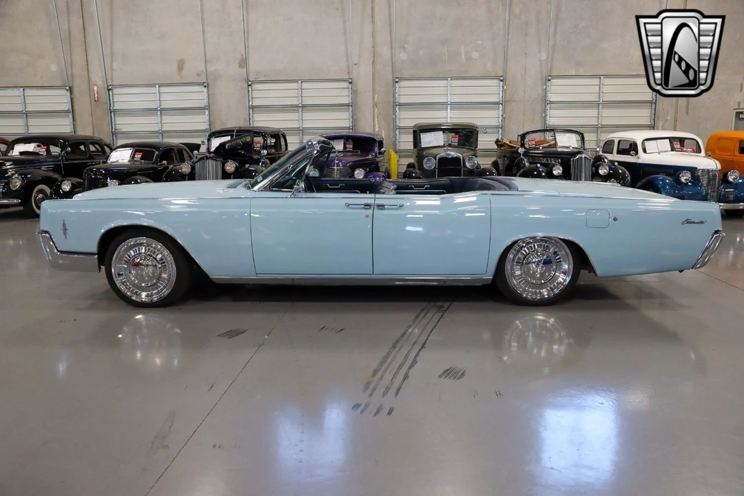 1966 Lincoln Continental 4th Gen - Image 4 of 12
