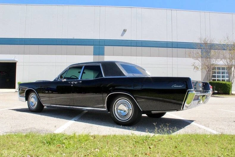 1966 Lincoln Continental 4th Gen - Image 12 of 12