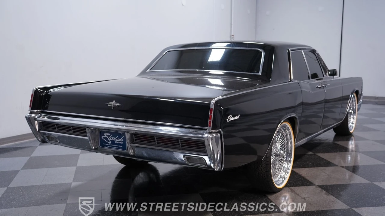 1966 Lincoln Continental 4th Gen - Image 12 of 12