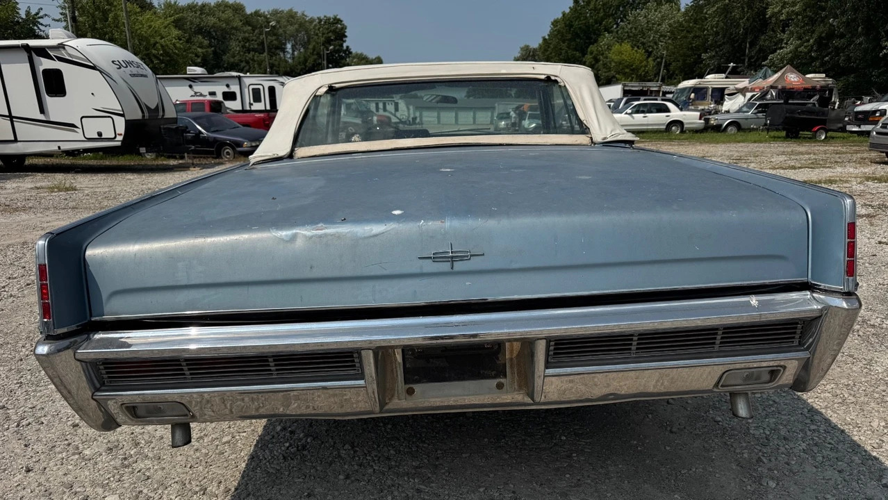 1966 Lincoln Continental 4th Gen - Image 6 of 31