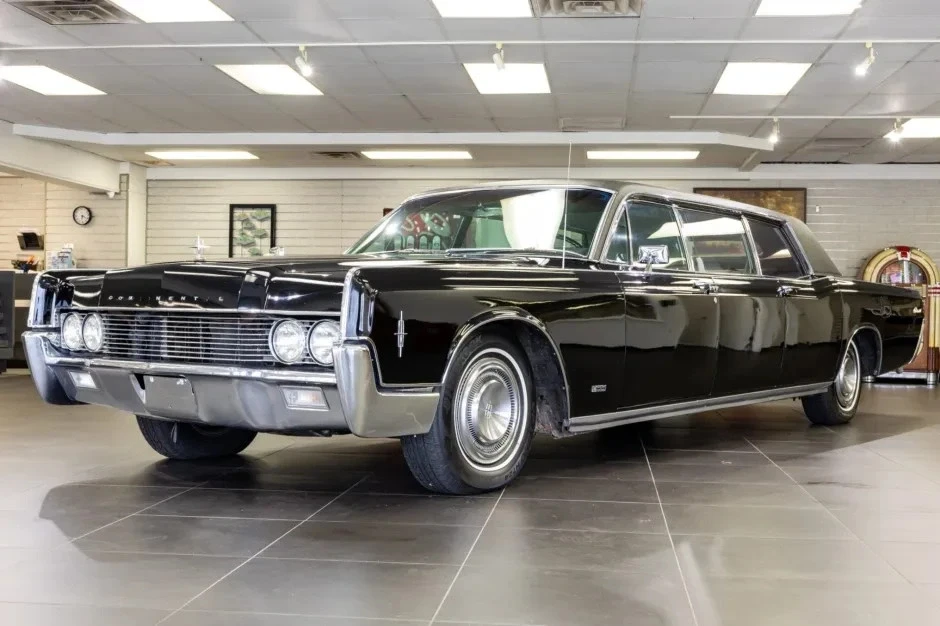 1966 Lincoln Continental 4th Gen - Image 3 of 21