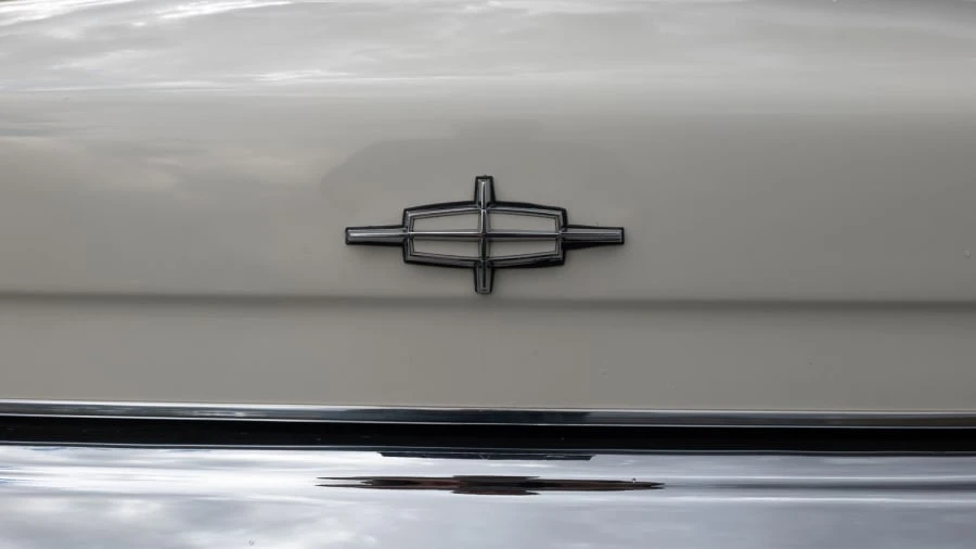 1966 Lincoln Continental 4th Gen - Image 11 of 31