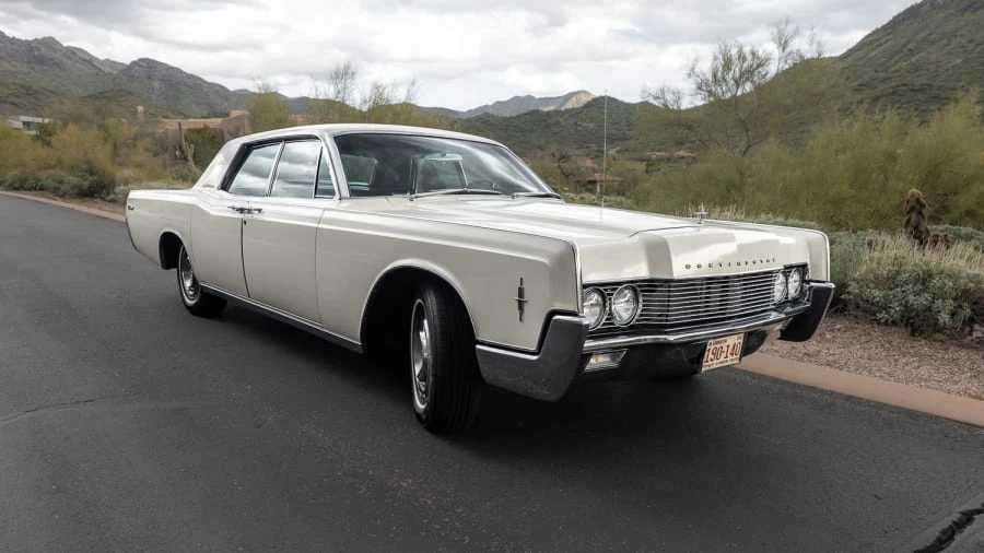 1966 Lincoln Continental 4th Gen - Image 12 of 31