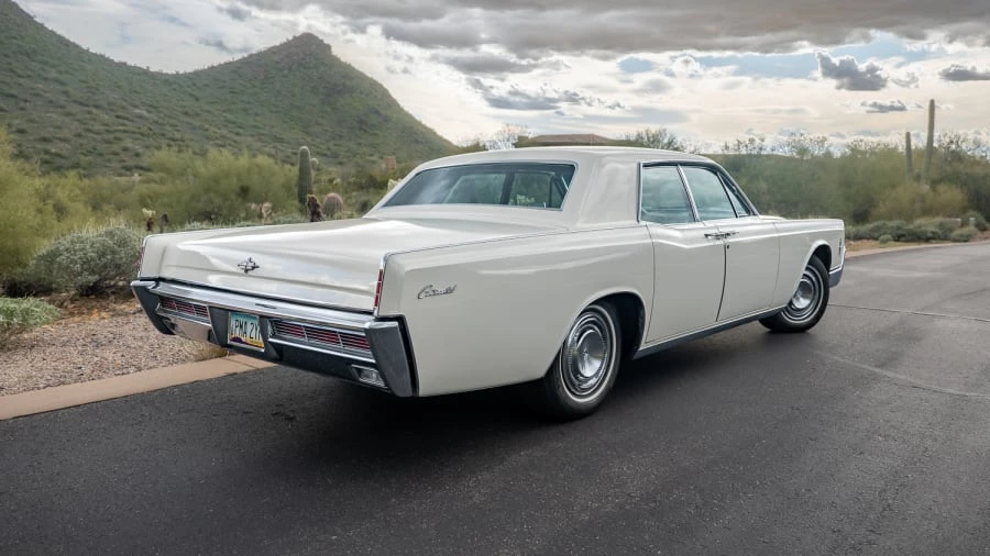 1966 Lincoln Continental 4th Gen - Image 13 of 31