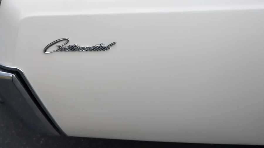 1966 Lincoln Continental 4th Gen - Image 17 of 31