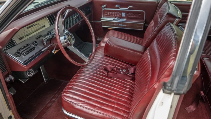 1966 Lincoln Continental 4th Gen - Image 20 of 31
