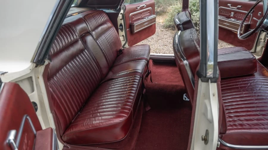 1966 Lincoln Continental 4th Gen - Image 21 of 31
