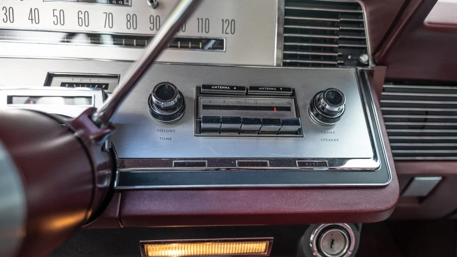 1966 Lincoln Continental 4th Gen - Image 24 of 31