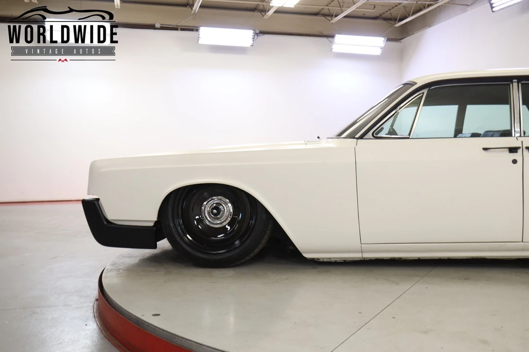 1966 Lincoln Continental 4th Gen - Image 7 of 12