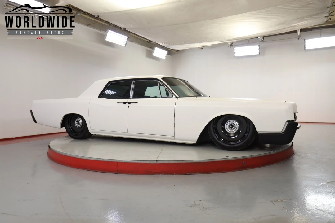 1966 Lincoln Continental 4th Gen - Image 2 of 12