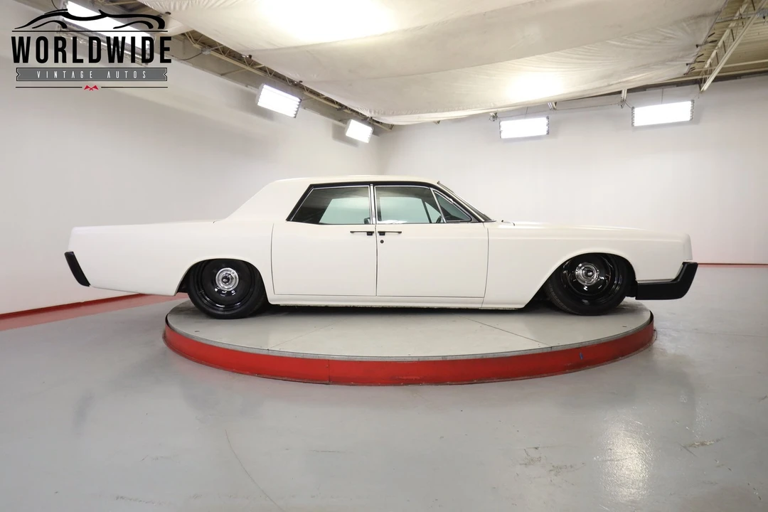 1966 Lincoln Continental 4th Gen - Image 4 of 12