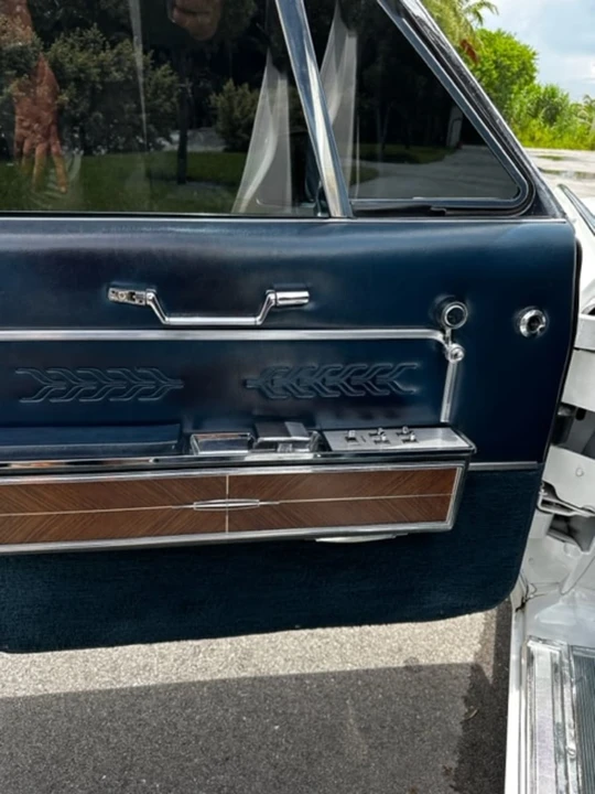 1966 Lincoln Continental 4th Gen - Image 17 of 23