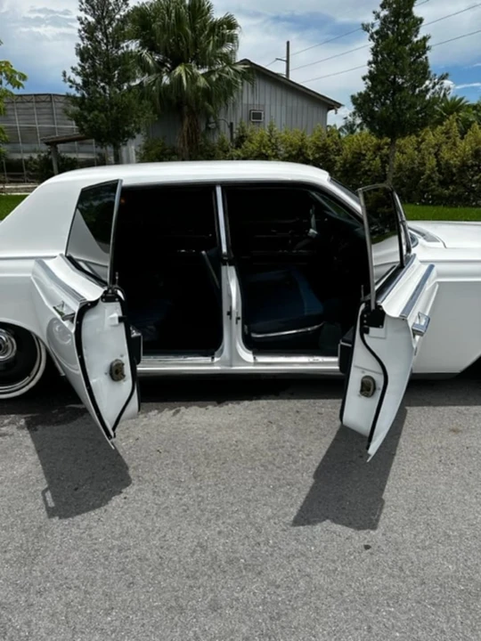 1966 Lincoln Continental 4th Gen - Image 7 of 23