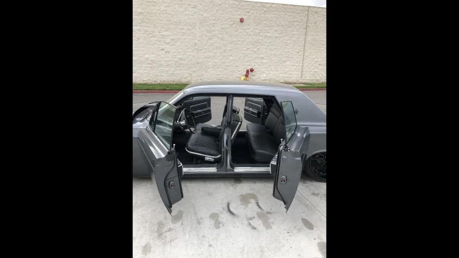 1966 Lincoln Continental 4th Gen - Image 10 of 12
