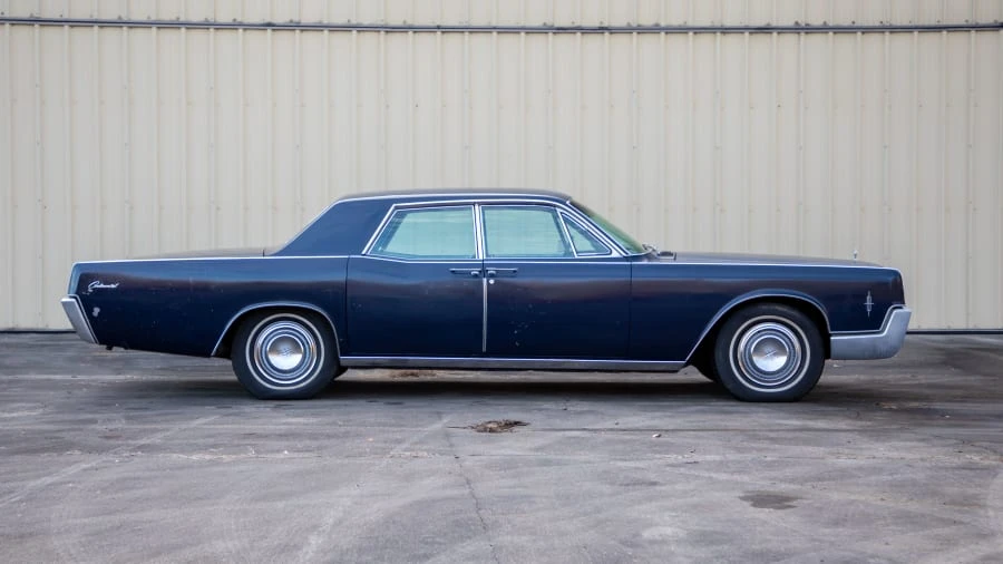 1966 Lincoln Continental 4th Gen - Image 8 of 20