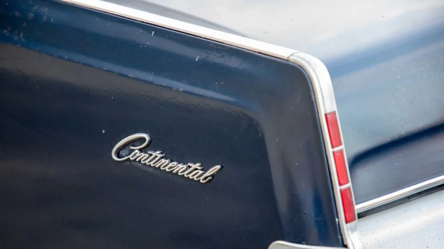 1966 Lincoln Continental 4th Gen - Image 19 of 20