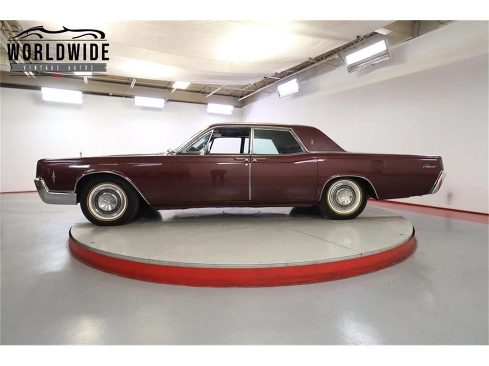 1966 Lincoln Continental 4th Gen - Image 3 of 31