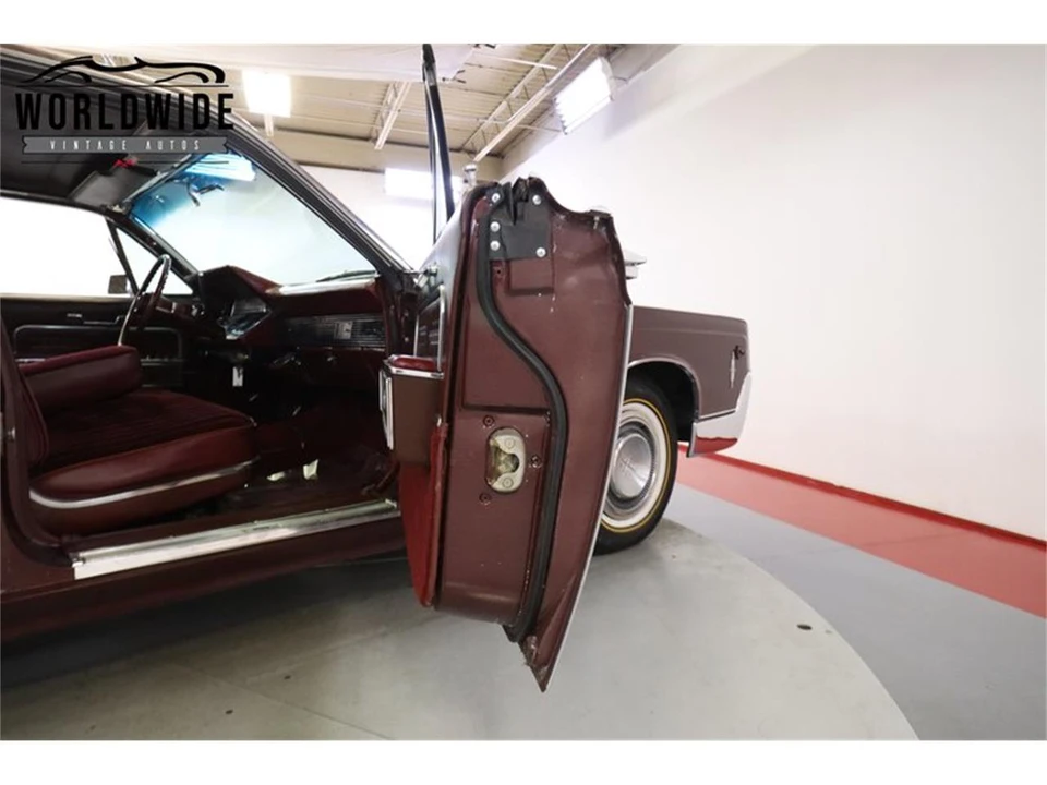 1966 Lincoln Continental 4th Gen - Image 31 of 31
