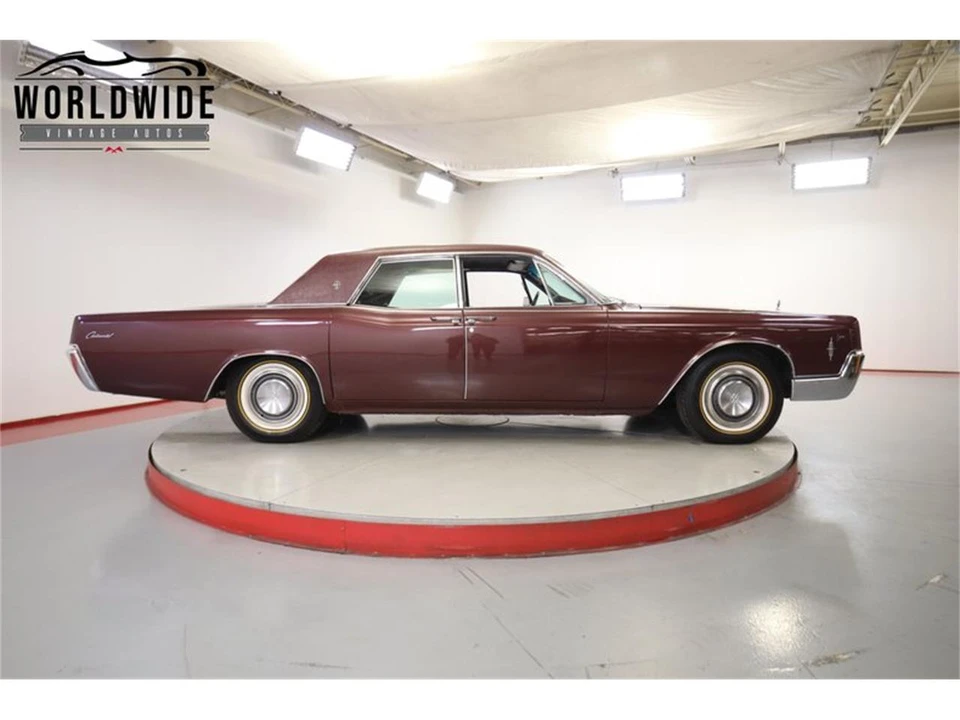 1966 Lincoln Continental 4th Gen - Image 4 of 31