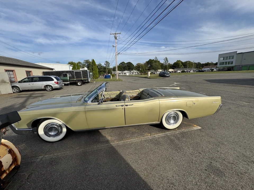 1966 Lincoln Continental 4th Gen - Image 13 of 21