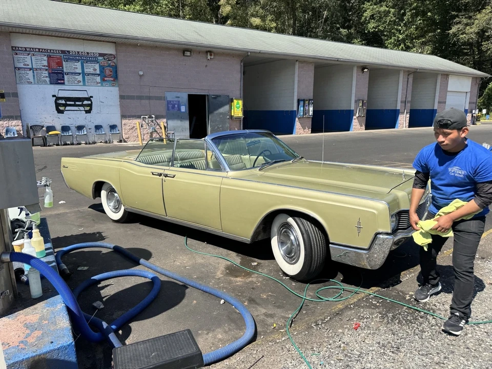 1966 Lincoln Continental 4th Gen - Image 3 of 21