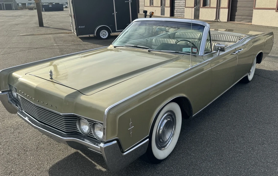 1966 Lincoln Continental 4th Gen - Image 14 of 21
