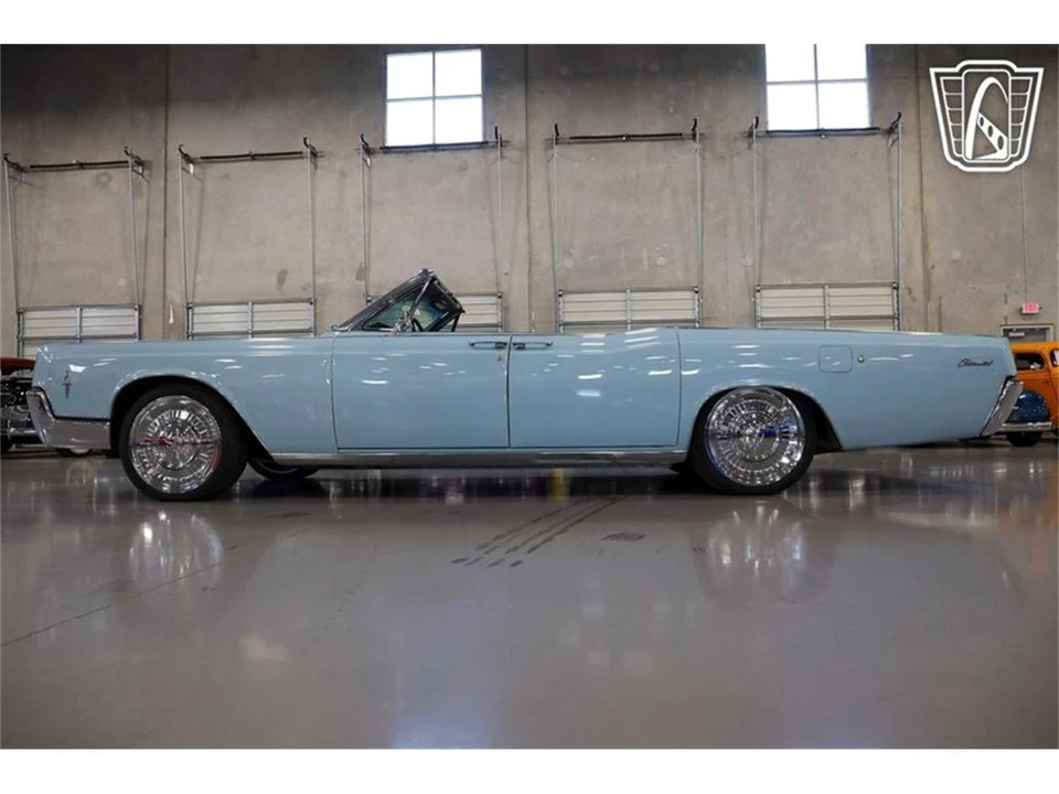 1966 Lincoln Continental 4th Gen - Image 12 of 31