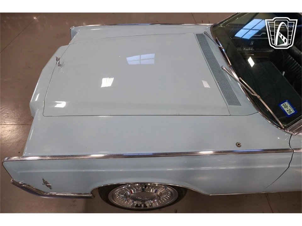 1966 Lincoln Continental 4th Gen - Image 13 of 31