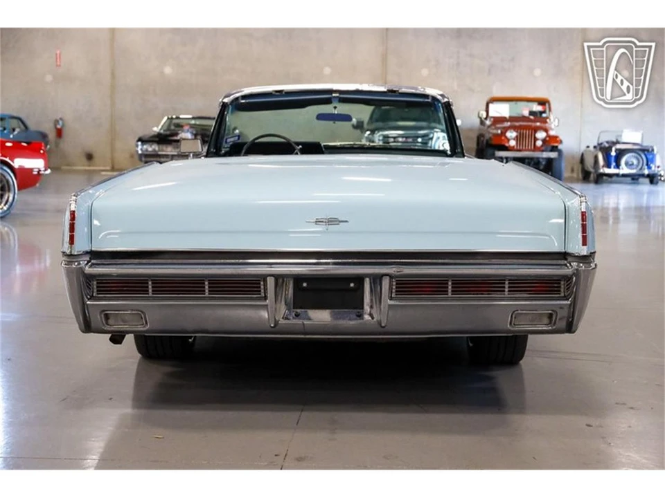 1966 Lincoln Continental 4th Gen - Image 23 of 31