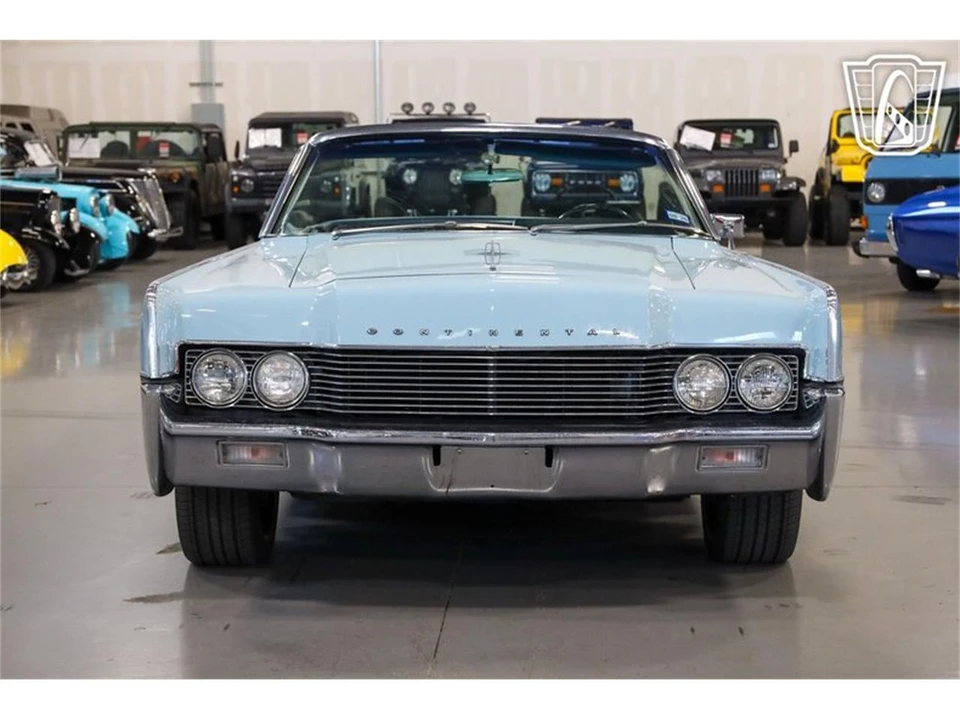 1966 Lincoln Continental 4th Gen - Image 4 of 31