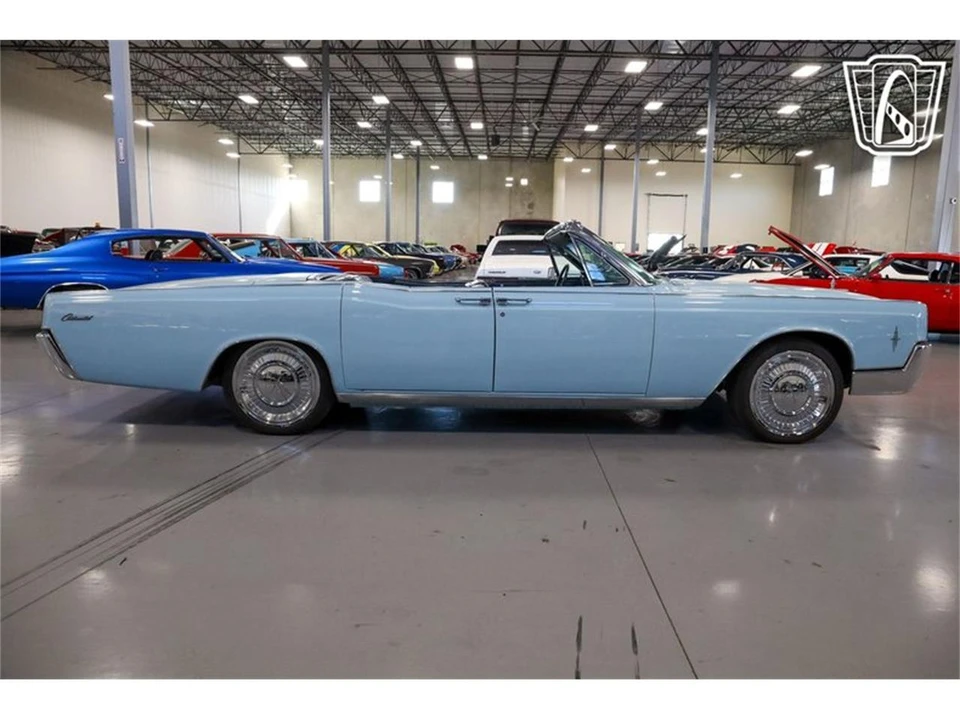 1966 Lincoln Continental 4th Gen - Image 30 of 31