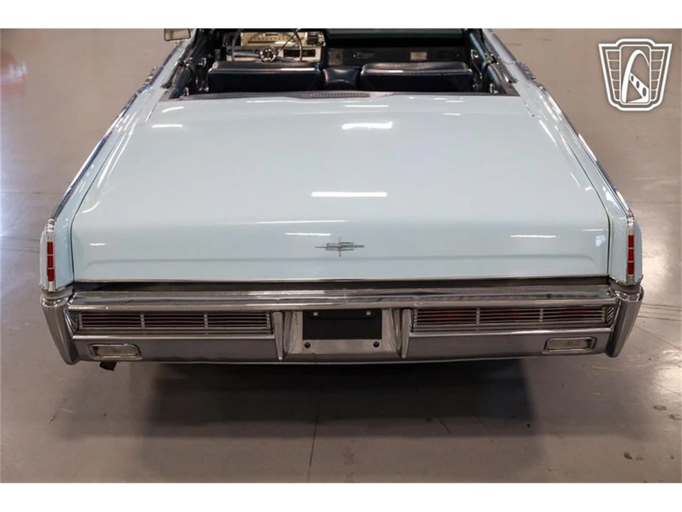 1966 Lincoln Continental 4th Gen - Image 26 of 31