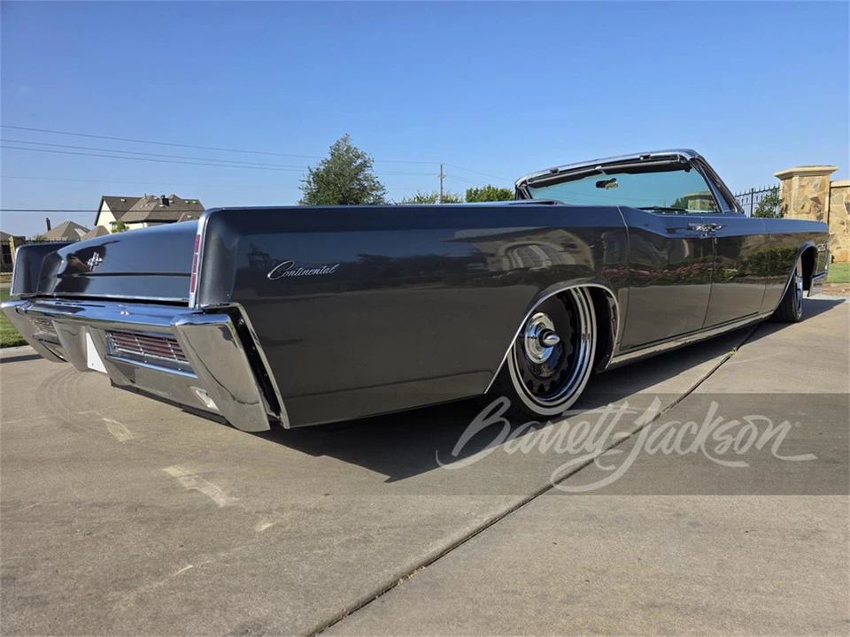 1966 Lincoln Continental 4th Gen - Image 3 of 5