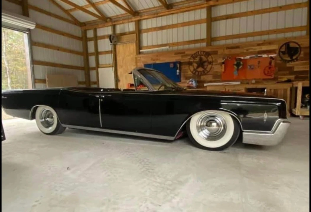 1966 Lincoln Continental 4th Gen - Image 3 of 18