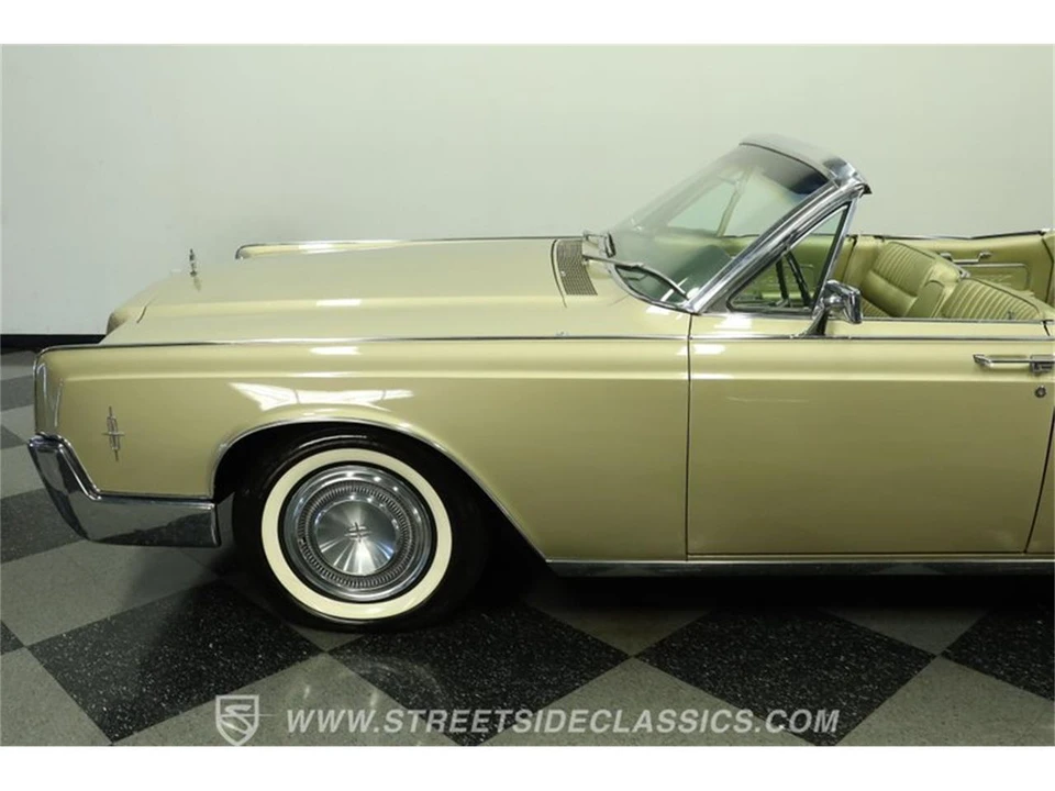 1966 Lincoln Continental 4th Gen - Image 23 of 31