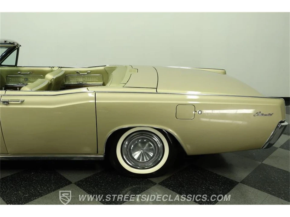 1966 Lincoln Continental 4th Gen - Image 24 of 31