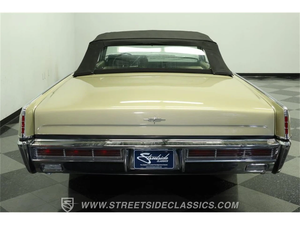 1966 Lincoln Continental 4th Gen - Image 9 of 31