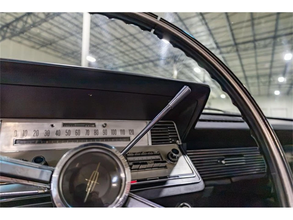 1966 Lincoln Continental 4th Gen - Image 14 of 31