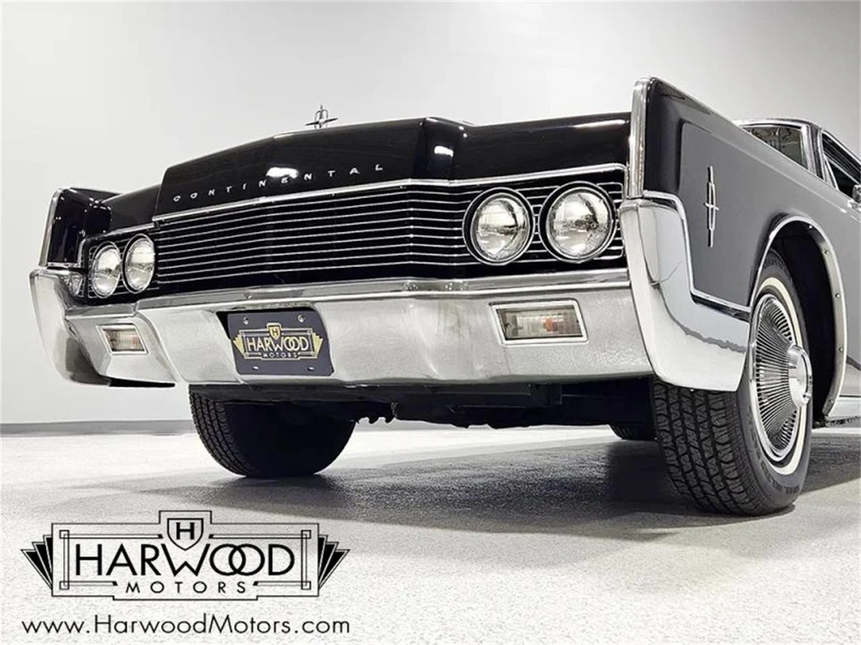 1966 Lincoln Continental 4th Gen - Image 22 of 31