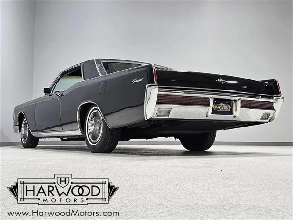 1966 Lincoln Continental 4th Gen - Image 13 of 31