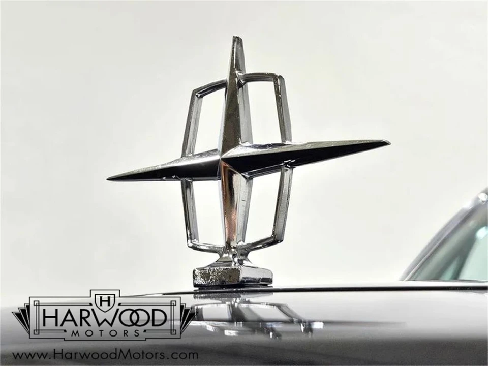 1966 Lincoln Continental 4th Gen - Image 24 of 31