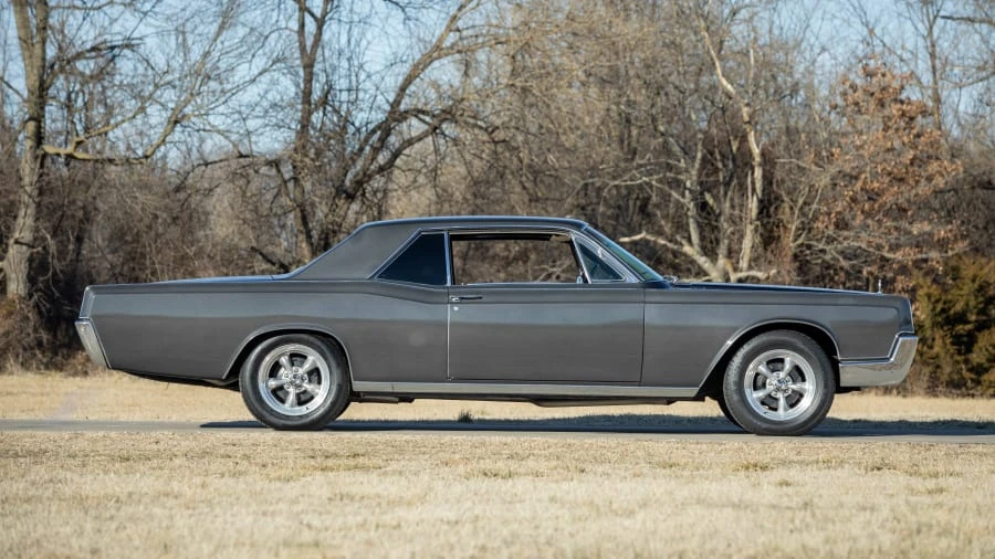 1966 Lincoln Continental 4th Gen - Image 6 of 12