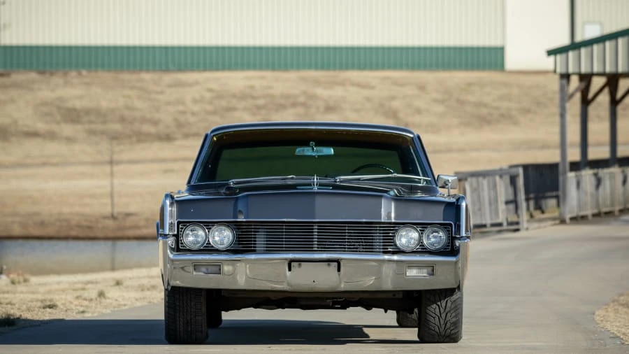 1966 Lincoln Continental 4th Gen - Image 11 of 12