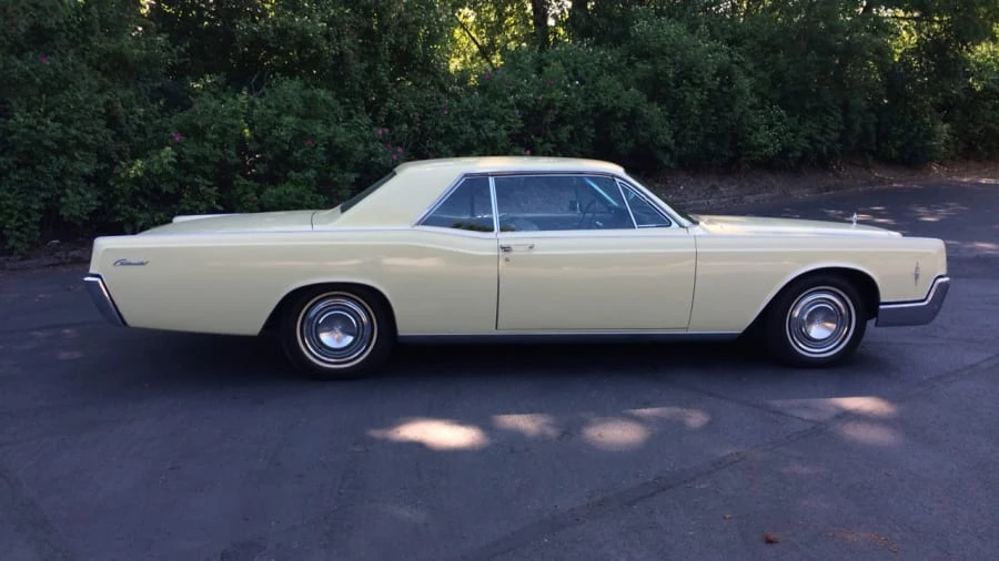 1966 Lincoln Continental 4th Gen - Image 2 of 6