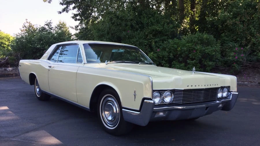 1966 Lincoln Continental 4th Gen - Image 6 of 6