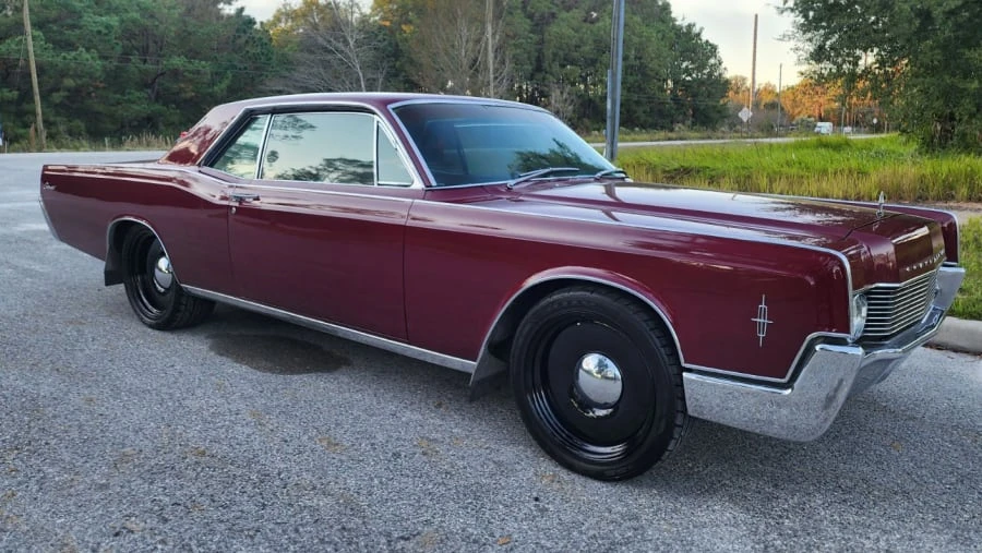 1966 Lincoln Continental 4th Gen - Image 5 of 13