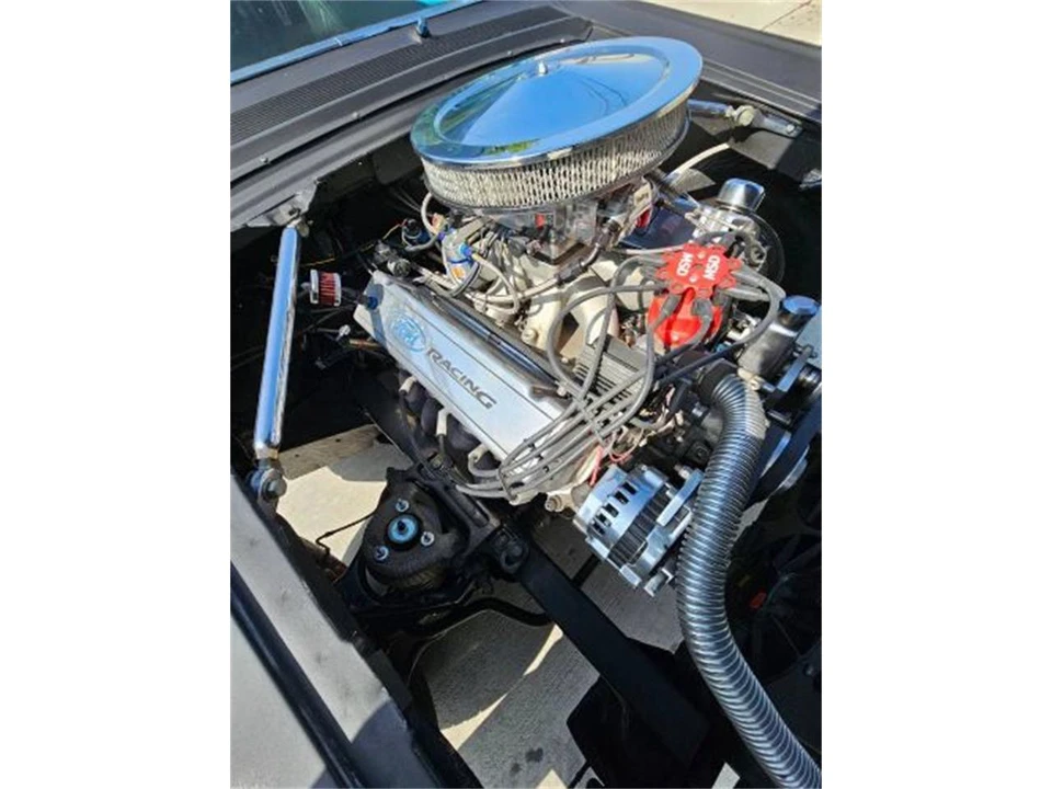 1966 Lincoln Continental 4th Gen - Image 20 of 23