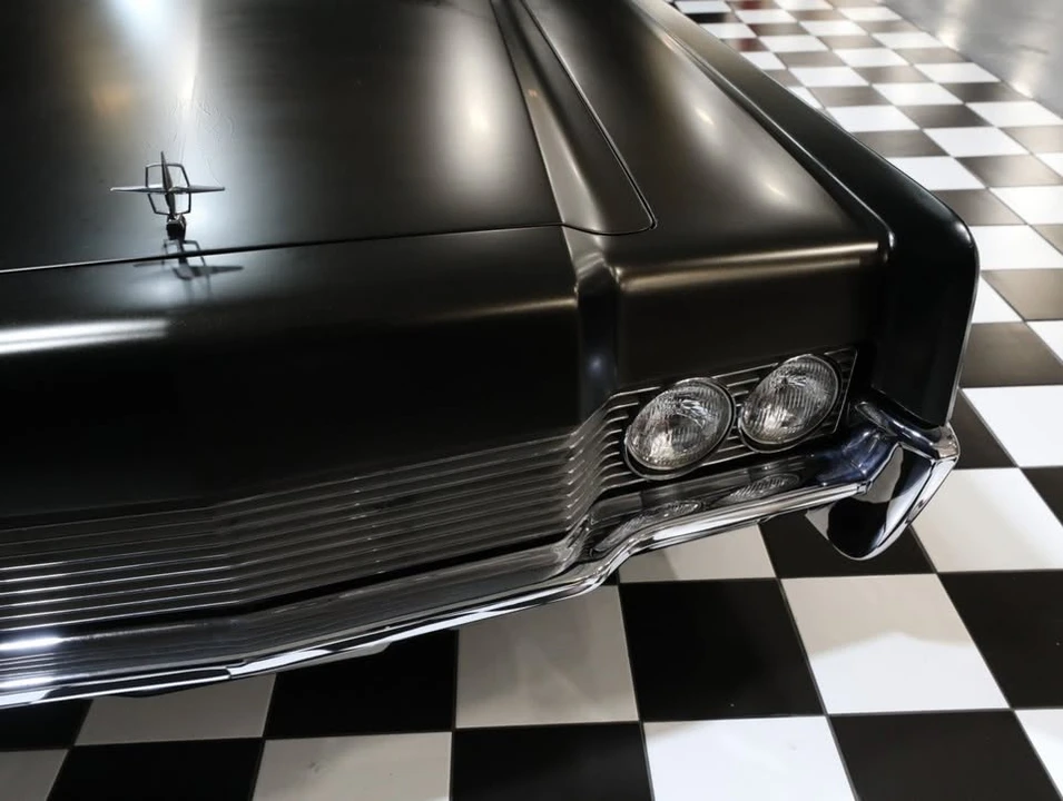 1966 Lincoln Continental 4th Gen - Image 8 of 20
