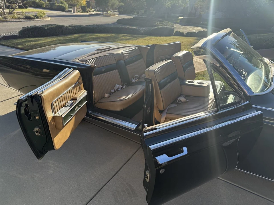 1966 Lincoln Continental 4th Gen - Image 15 of 22