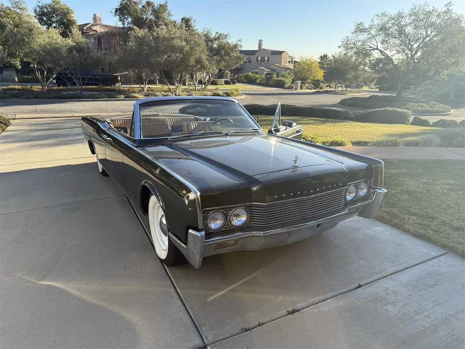 1966 Lincoln Continental 4th Gen - Image 4 of 22